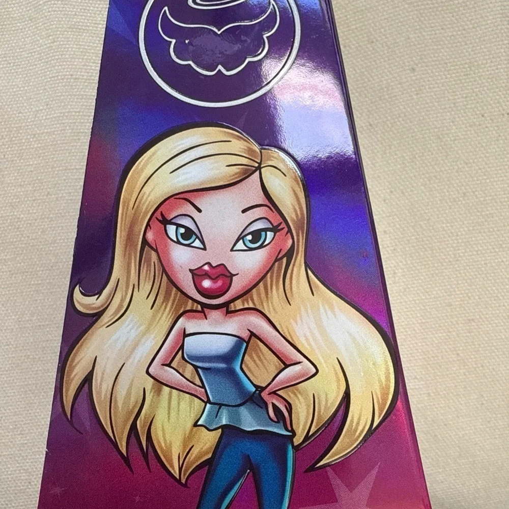 New Beauty Creations Bratz CLOE Vanilla Scented Lip Oil 0.18oz Sealed